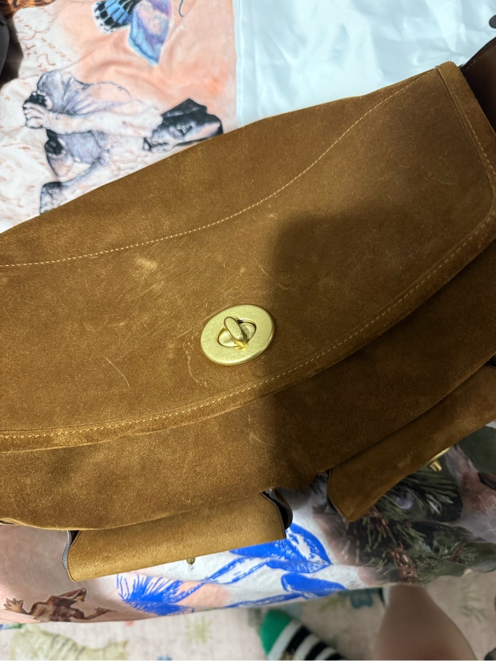 The Coach Originals Turnlock Haversack Suede Shoulder Bag - Picture 3 of 11